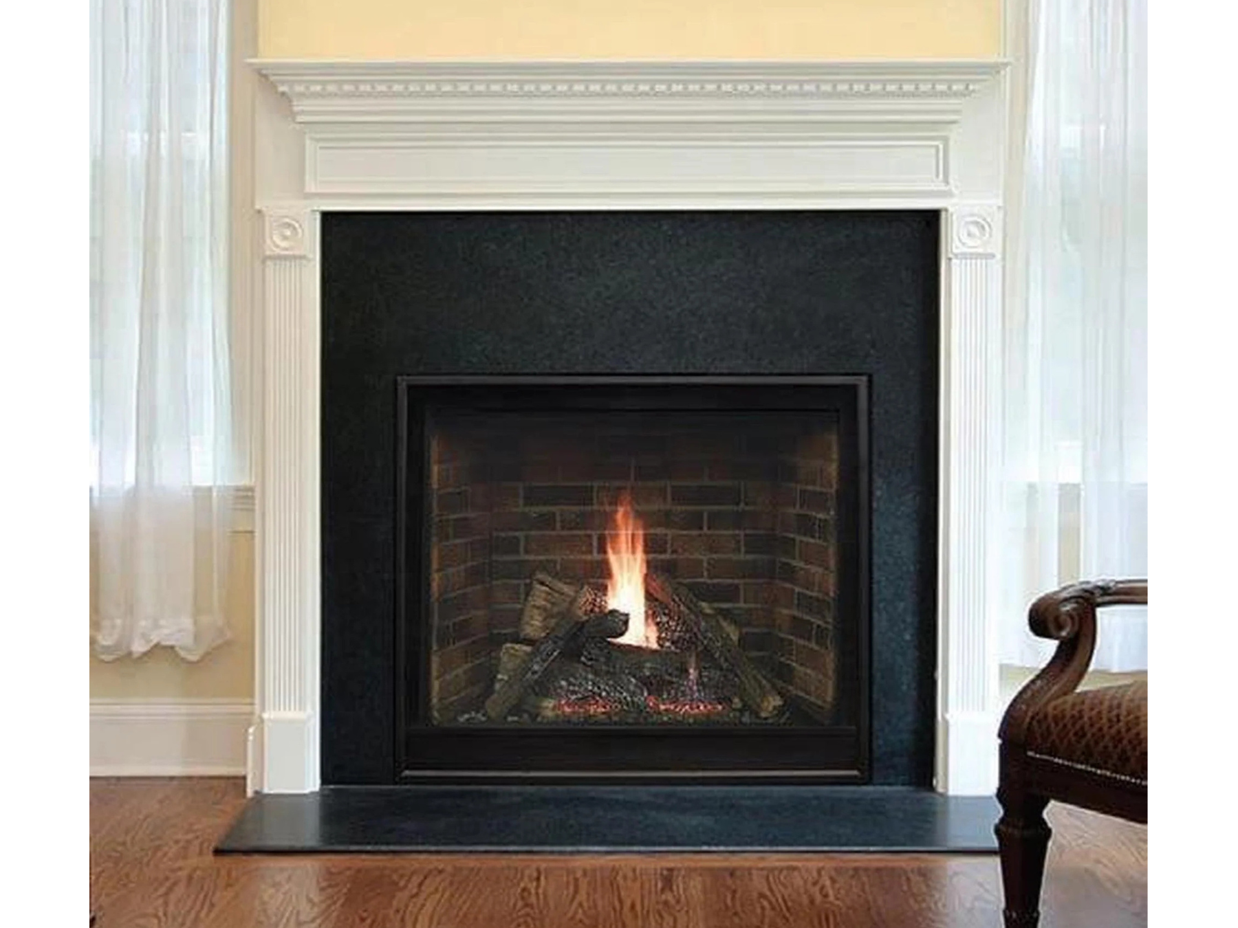 Empire White Mountain Hearth Tahoe Clean Face 32" Direct Vent Traditio