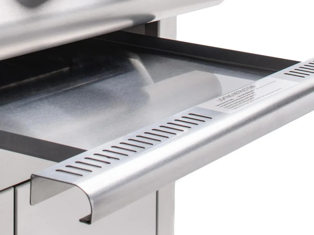 Blaze LBM 32" 4-Burner Built-In Propane Gas Grill