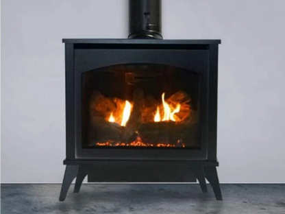Empire Hearth Spirit 22" Direct Vent Small Cast Iron Gas Stove in Matte Black with IPI Control and On/Off Switch