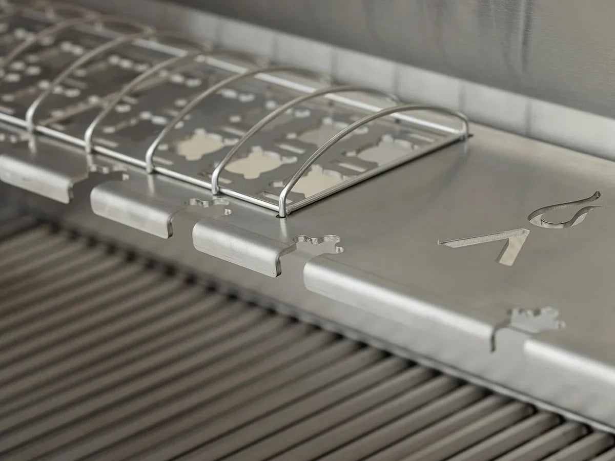 Blaze LTE PRO 32" 4-Burner Built-In Propane Gas Grill w/ Digital Temperature Screen & Rotisserie