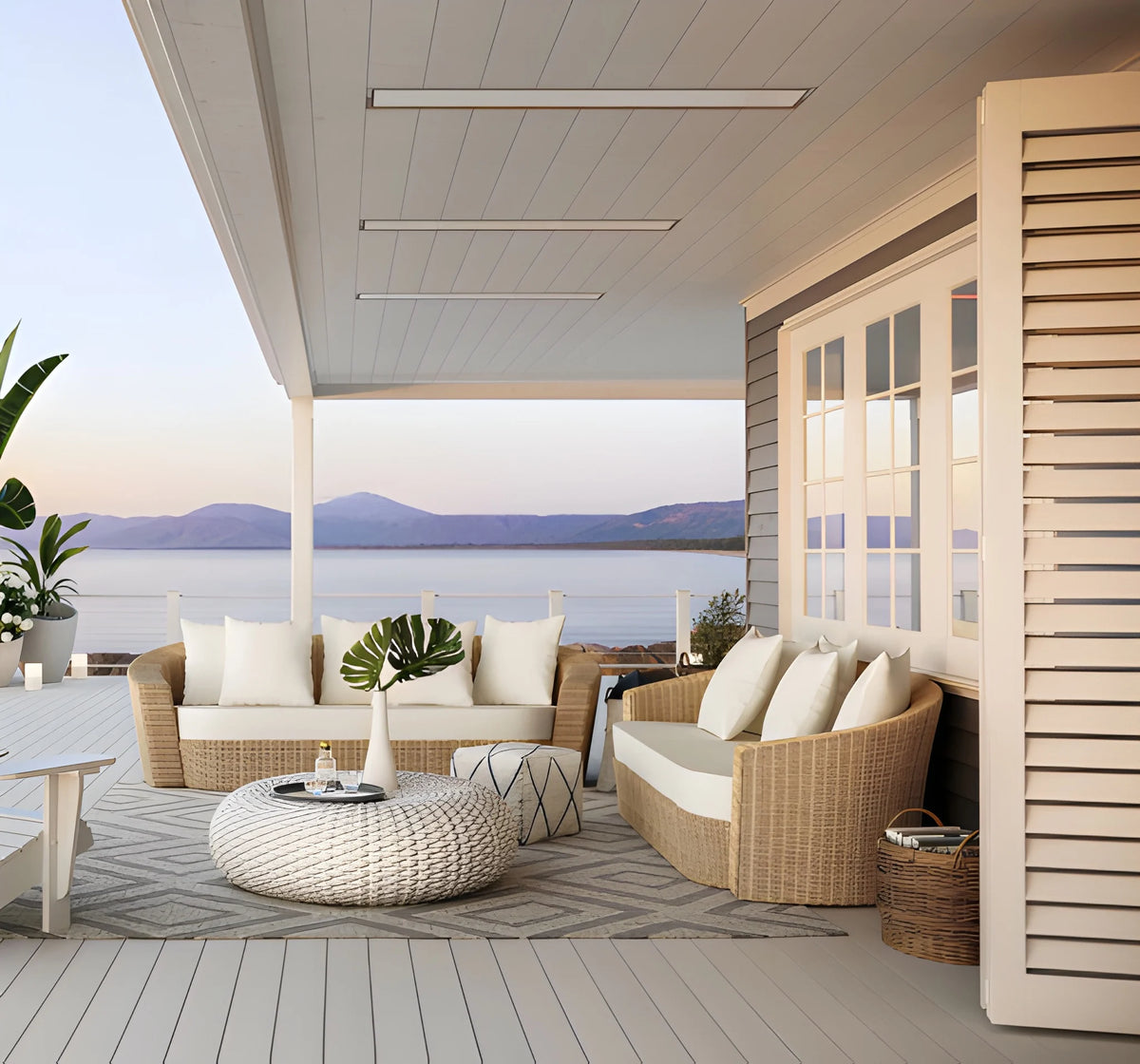 Bromic Heating Platinum Smart-Heat White 33" 2300W Series 220-240v Electric Patio Heater
