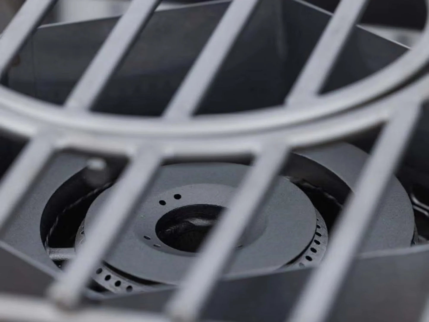 Blaze LTE PRO Built-In Natural Gas High Performance Power Burner w/ Wok Ring & Stainless Steel Lid