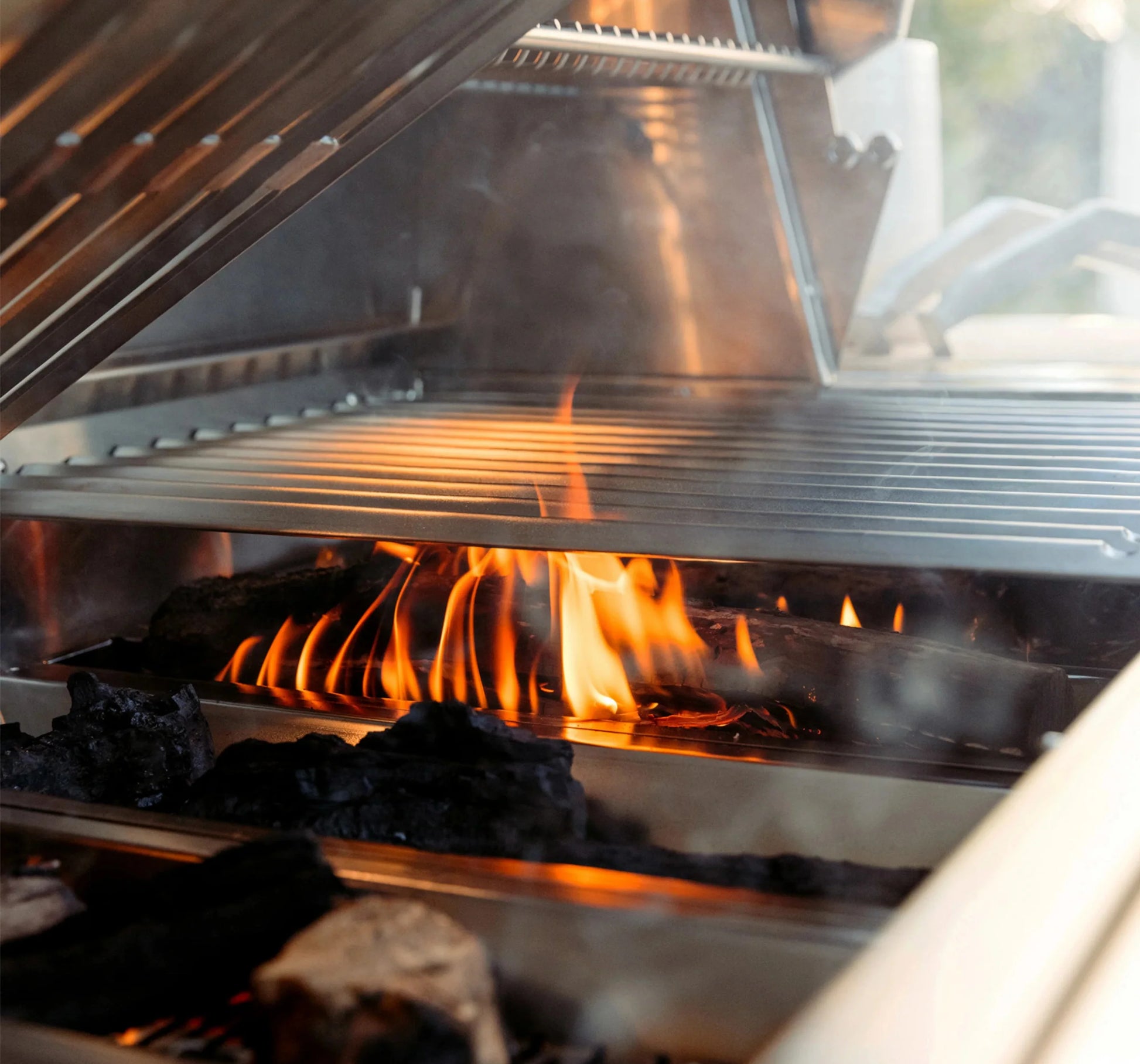 American Made Grills Encore Built-In Hybrid Gas Grill