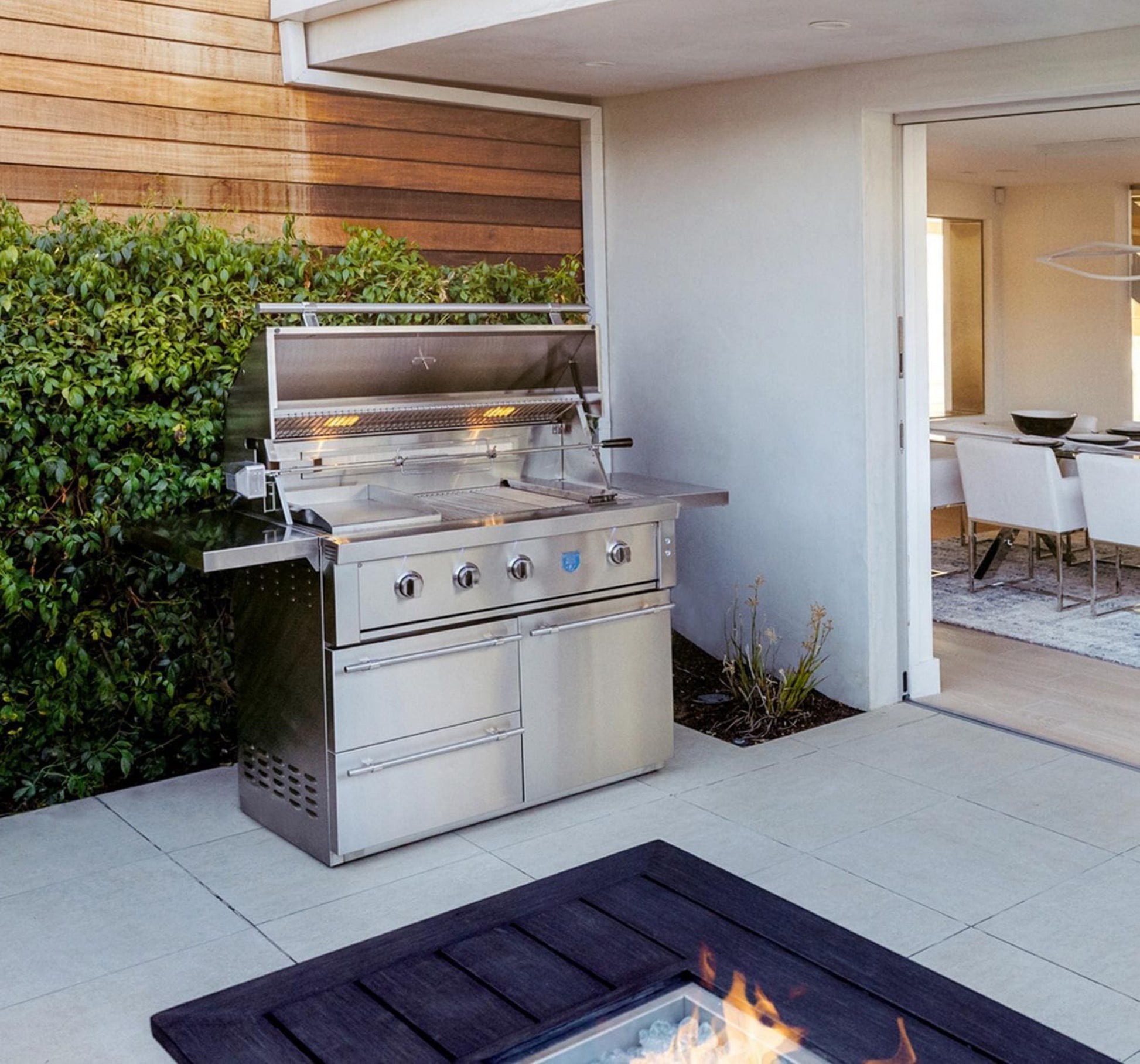 American Made Grills Estate Freestanding Grill Outdoor Kitchen