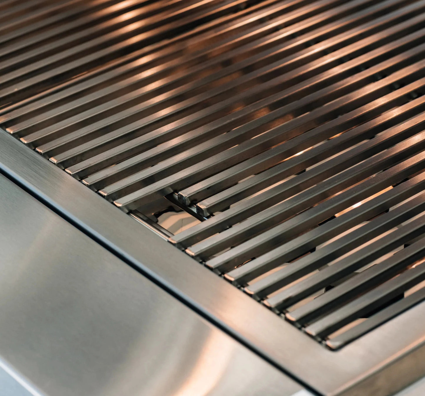 American Made Grills Estate Built-In Gas Grill