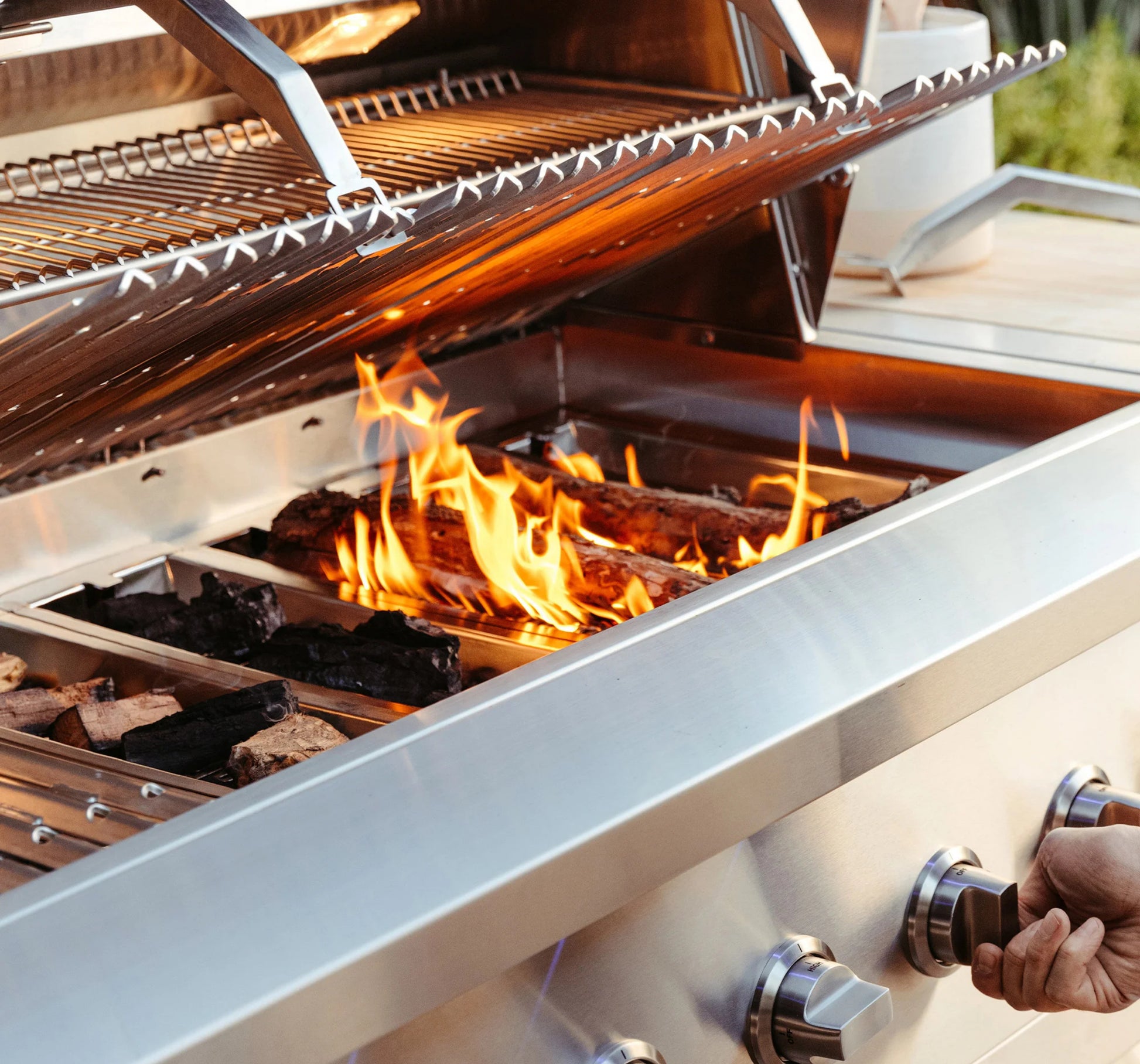 American Made Grills Muscle Freestanding Hybrid Grill Outdoor Kitchen