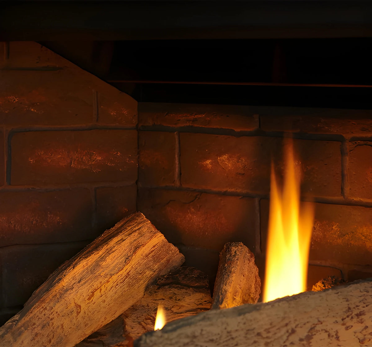 Majestic Quartz 36" Traditional Top/Rear Direct Vent Natural Gas Fireplace with IntelliFire Touch Ignition System