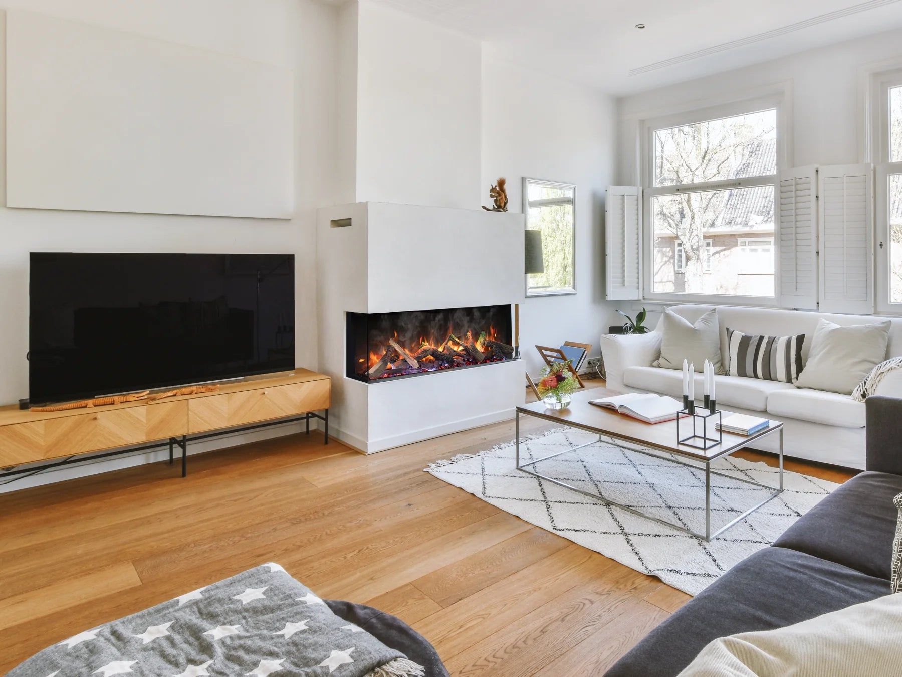 Signature TruView Series 3-sided glass electric fireplace