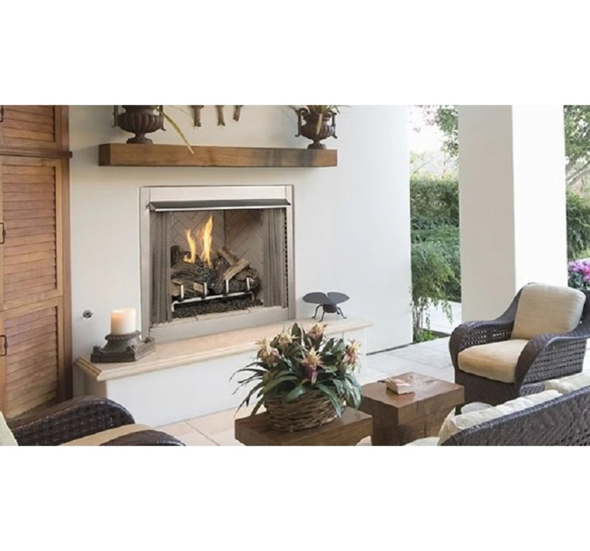 Superior VRE3242 42" Outdoor VF Fireplace with Grey Stacked Refractory and Electronic Valve