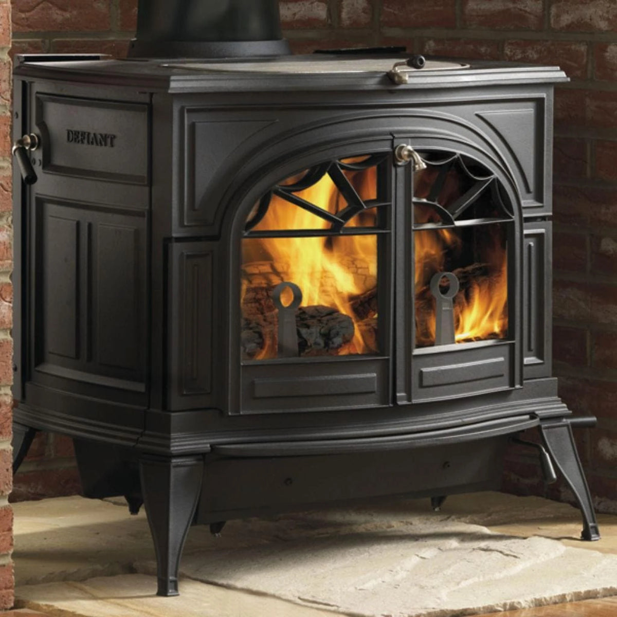 Vermont Castings Defiant 32-Inch Cast Iron Wood Stove in Classic Black with Transition Doors - View 2