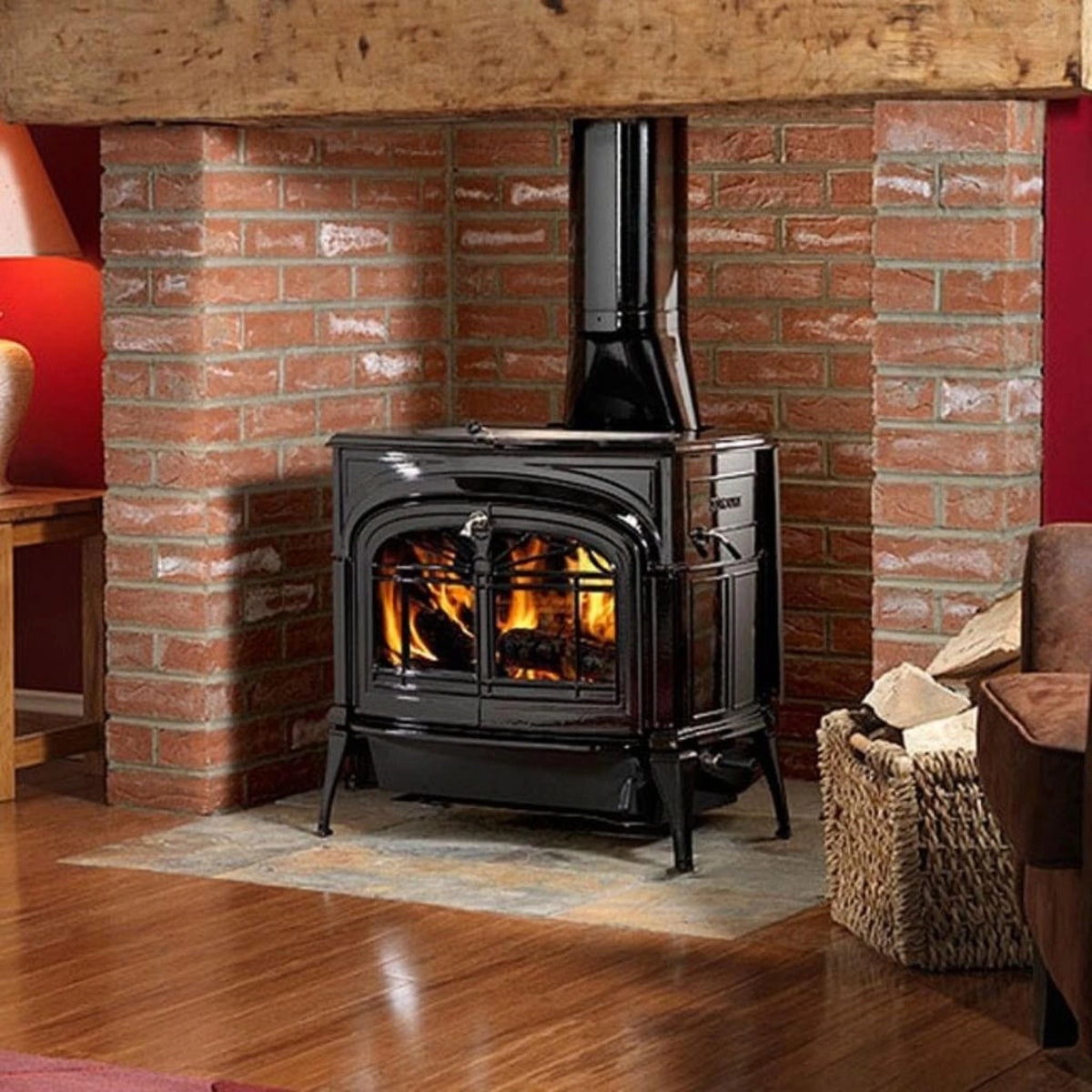 Vermont Castings Encore 27-Inch Cast Iron Wood Stove in Twilight Enamel with Traditional Doors - View 4